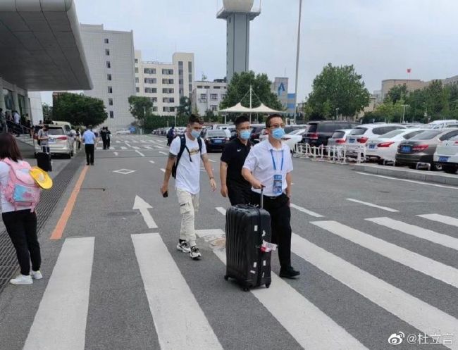 厨房玩朋友娇妻hd中文视频